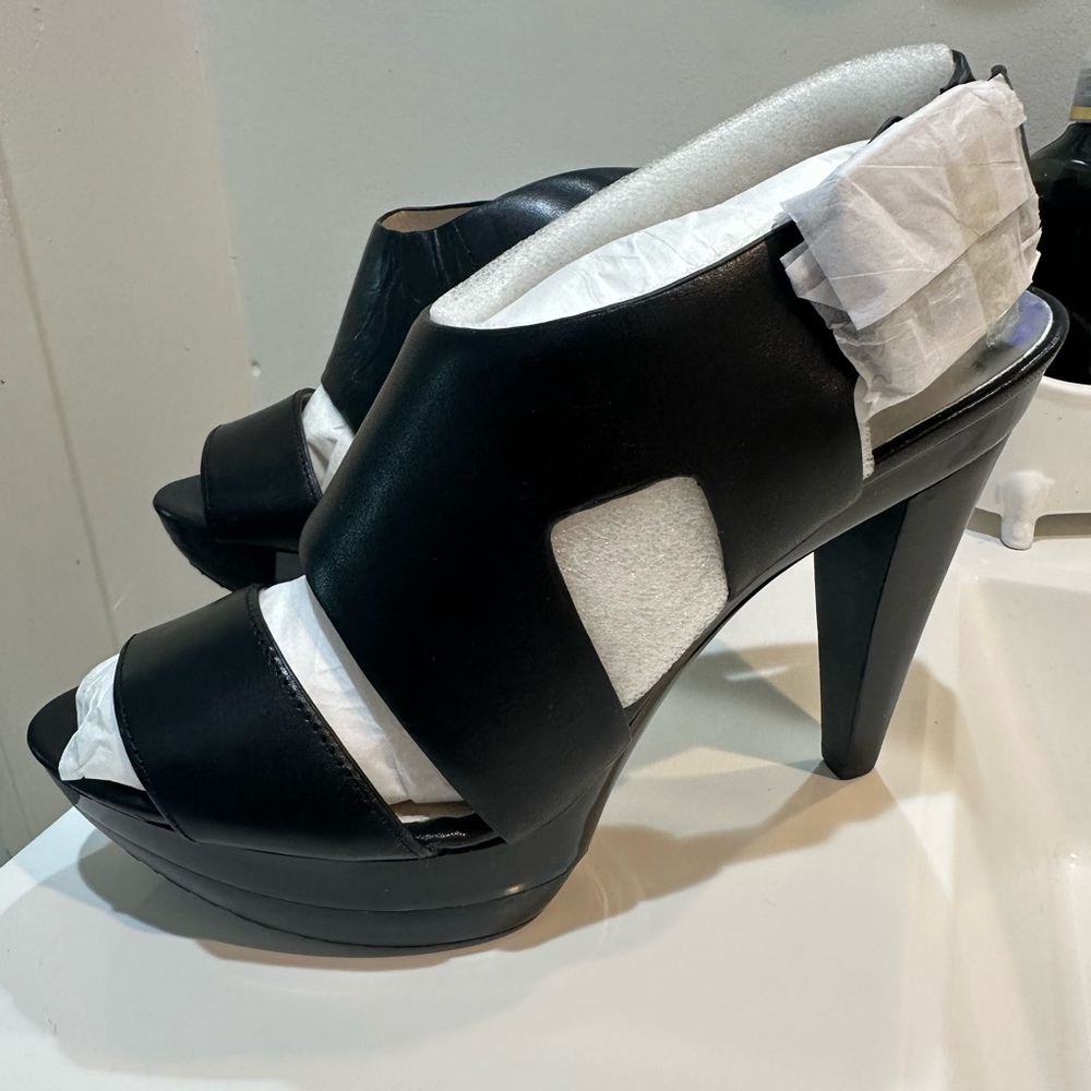 Michael Kors Black strap heels